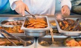 二一快餐爆料视频,食品安全问题引关注